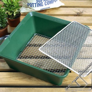 SITA DO SPORZĄDZANIA WŁASNYCH MIESZANEK ZIEMI, GARLAND, (małe i duże oczka),  35x35xh13cm